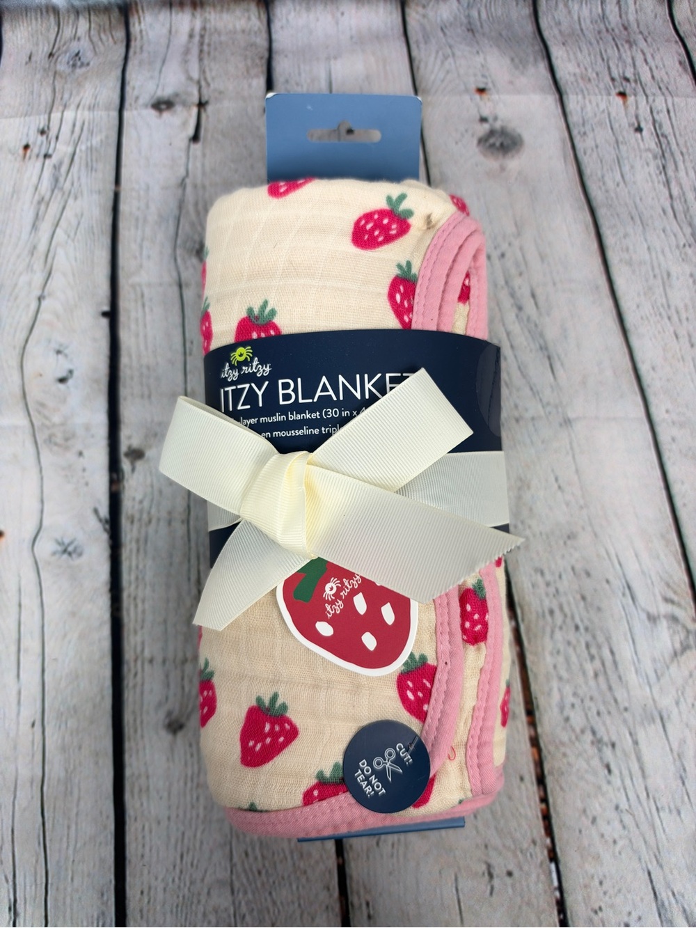 Itzy ritzy muslin strawberry baby blanket